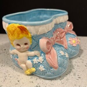 Vintage ARDCO Ceramic Pair of Baby Booties Planter | Kitschy | C-GW 8179 | Japan